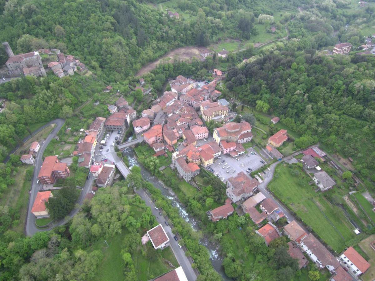 La Divina Corte Bagnone Exterior photo